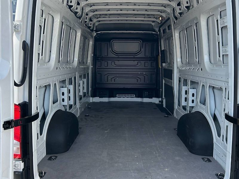 Volkswagen Crafter (2025) 35 2.0 TDI FWD DR - fotka 28 z 29