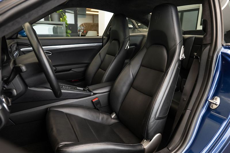 Porsche 911 (991) Carrera S - fotka 8 z 25