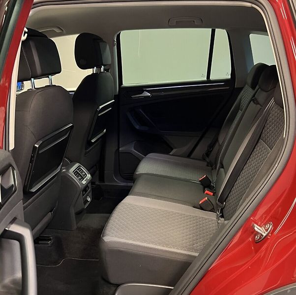 Volkswagen Tiguan 1,4 TSI AT 4x4 Comfortline - fotka 9 z 16