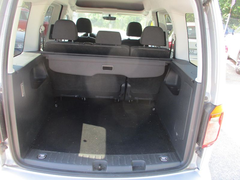 Volkswagen Caddy (2015) 1,4 TSi servis VW - fotka 8 z 9