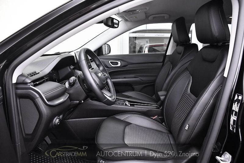 Jeep Compass 1.5l GSE T4 48V e-Hybrid - fotka 10 z 52