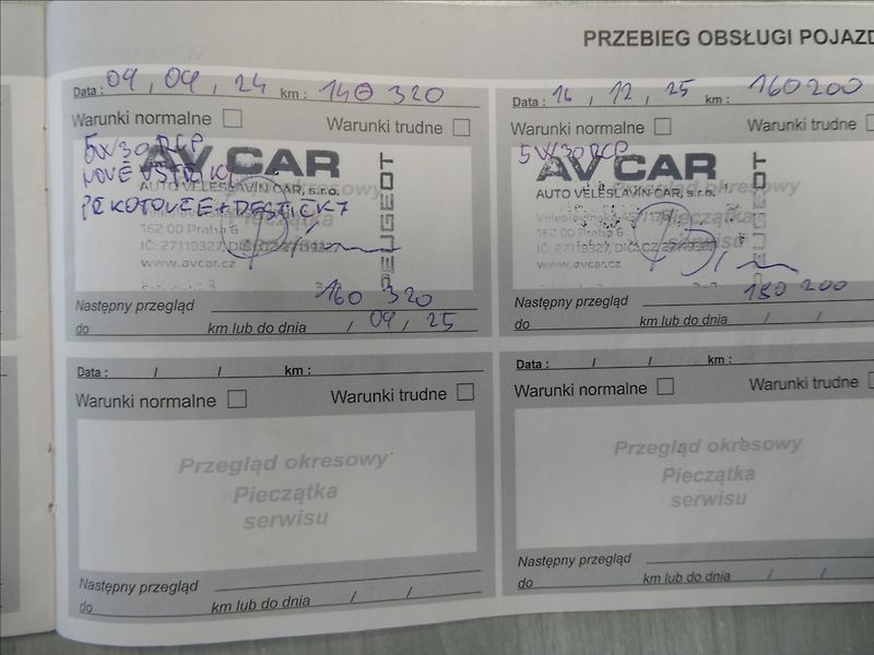 Citroën Jumpy 2,0 HDi 110kW závěs, 2x kola - fotka 40 z 40