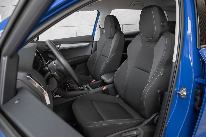 Škoda Karoq 2.0 TDI 110kW 4x4*DSG*DPH*ČR 1 - fotka 10 z 40