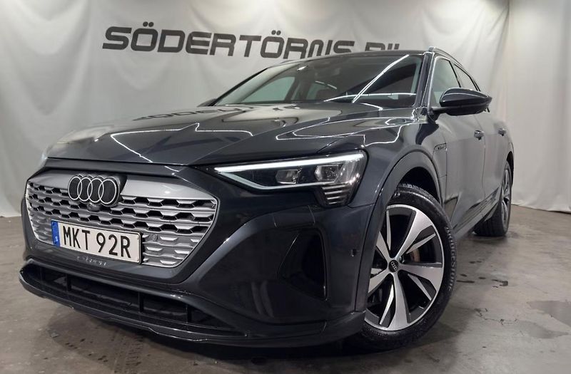 Audi Q8 e-tron 50 Q SoH 95% 360Kam Vzduch LED - fotka 2 z 26