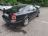 Škoda Superb 2,0 TDi - náhled 3