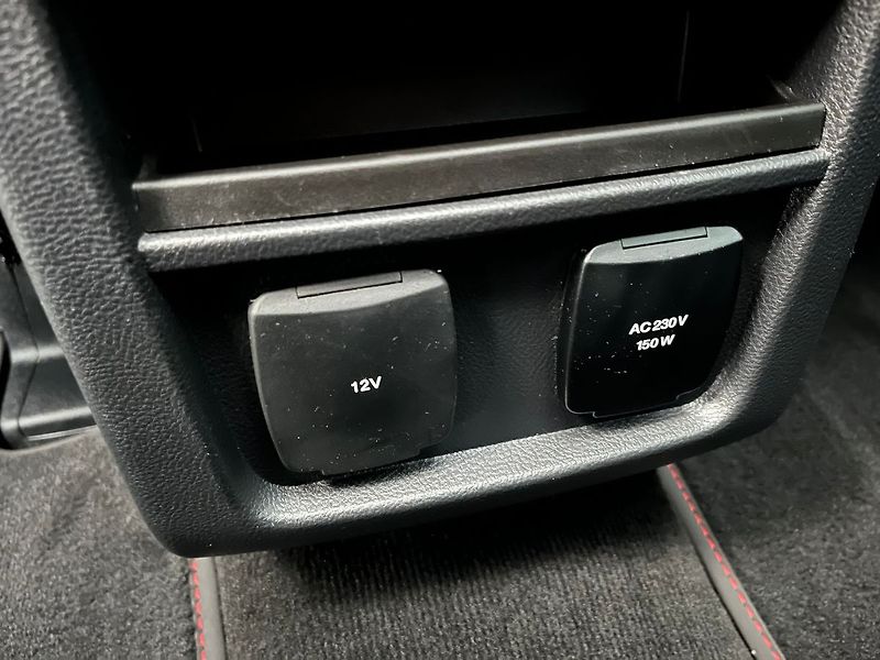 Ford S-MAX 2.5 HEV ST-Line 7míst - fotka 59 z 78
