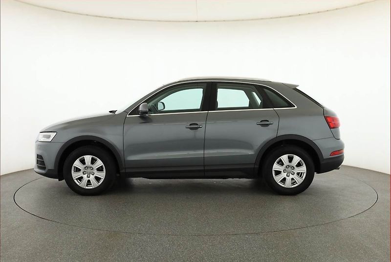 Audi Q3 (2016) 2.0 TDI, Serv.kniha, Navi - fotka 3 z 20