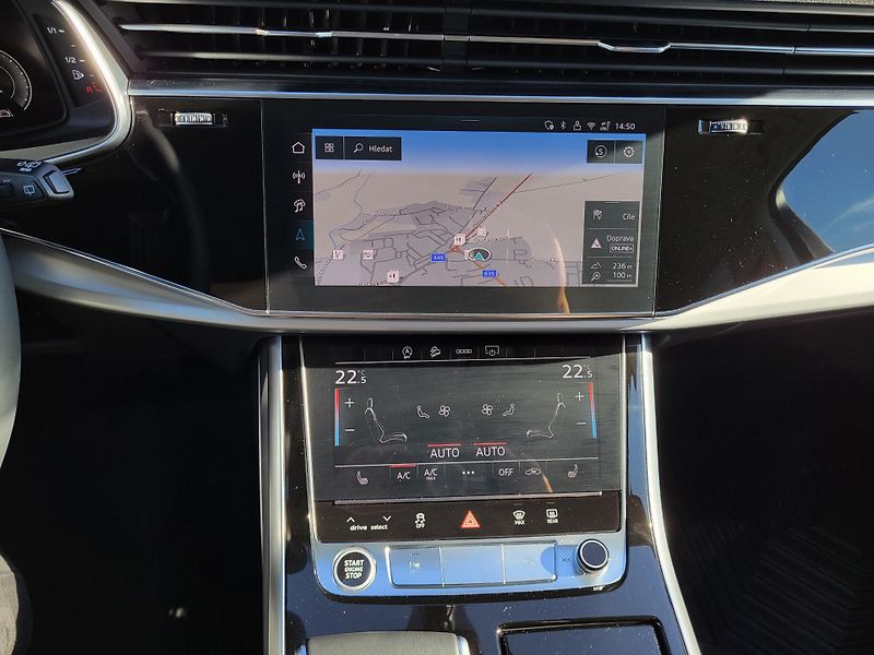 Audi Q7 3.0 V6 TDi 210kW Quattro - fotka 13 z 47