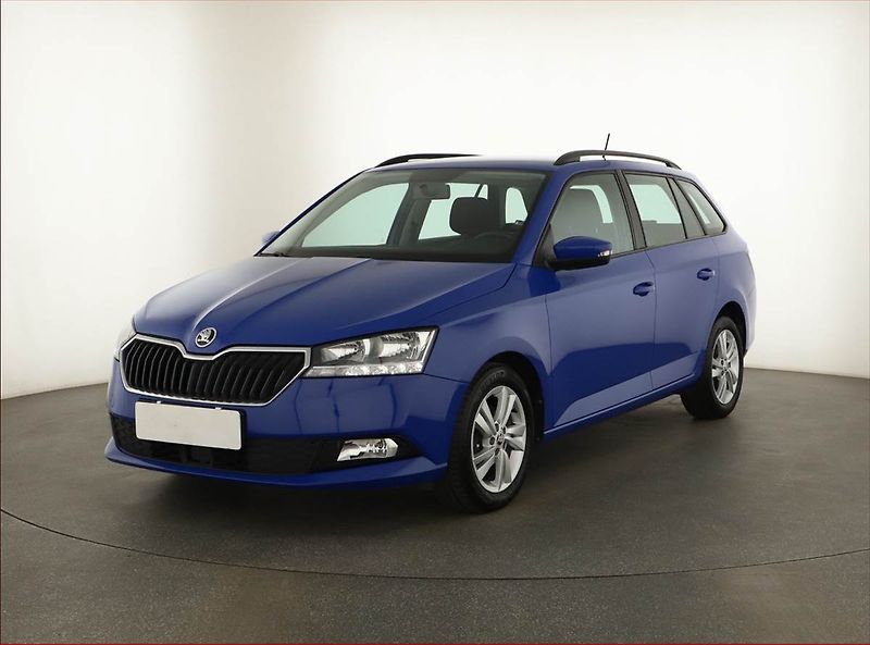 Škoda Fabia (2021) Ambition 1.0 TSI - fotka 2 z 12