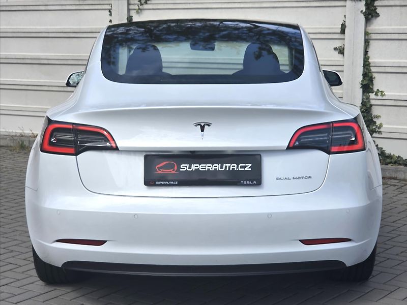 Tesla Model 3 0,0 LR 4x4 SOH 91% NEHAVAR. 1. - fotka 6 z 21