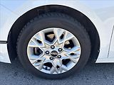 Kia Ceed 1,5 TGDi 118kW AT TOP NAVI - náhled 38