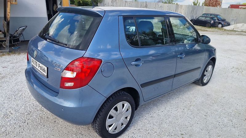 Škoda Fabia 1,6 16V - fotka 6 z 11