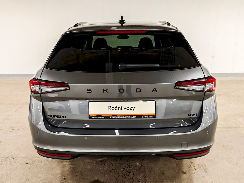 Škoda Superb (2025) 2.0 TDI 142 kW DSG 4x4 Sportli - fotka 31 z 36