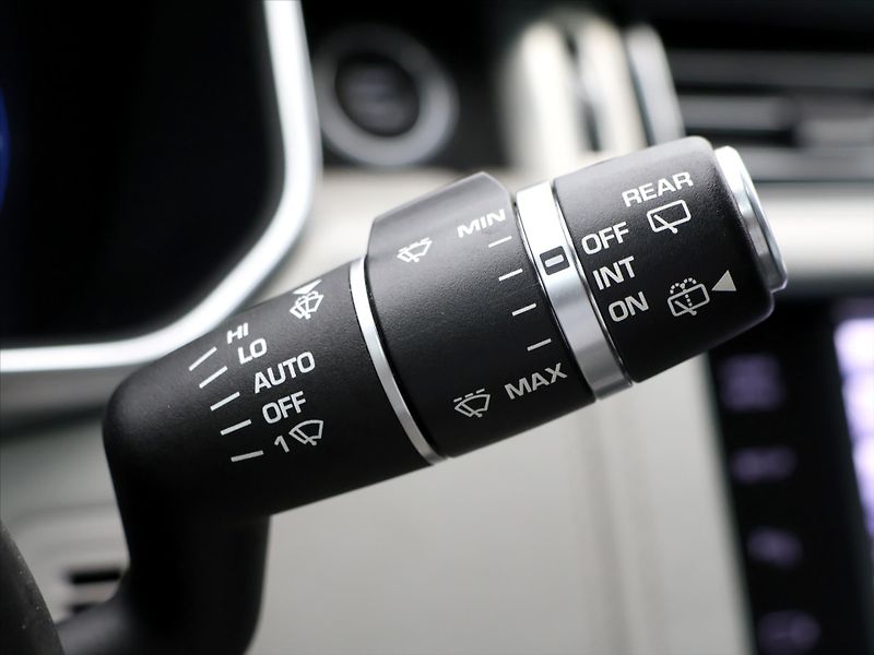 Land Rover Range Rover 4,4 TDV8 250kW Vogue 4x4 CZ DP - fotka 26 z 42