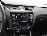 Škoda Octavia (2016) RS 2.0 TSI, Kůže, Bi-Xenony - náhled 15