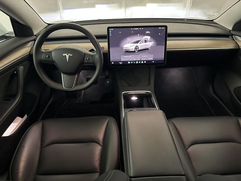 Tesla Model 3 LONG RANGE DUAL MOTOR TZ  98% - fotka 5 z 12