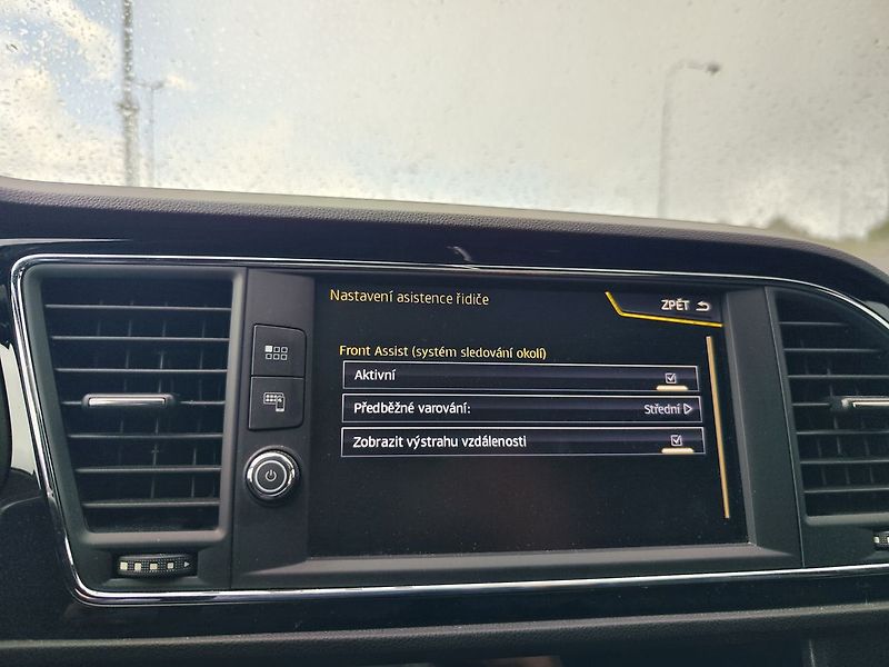 Seat Leon 2.0 TSi/221kW Cupra DSG - fotka 19 z 30
