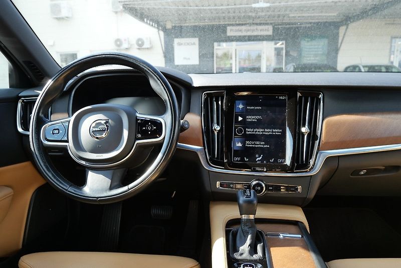 Volvo V90 - fotka 6 z 6