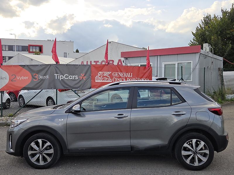 Kia Stonic 1,2i 1.MAJITEL , SPLÁTKY VŠEM! - fotka 7 z 12