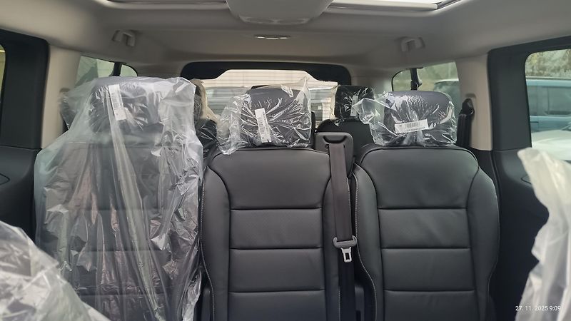 Citroën SpaceTourer (2025) SHINE XL 2.0 BHDi 180 S&S EAT8 - fotka 6 z 19