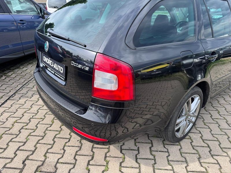 Škoda Octavia (2010) 1,4 TSI 90 KW KOLA 2. MAJ - fotka 11 z 50