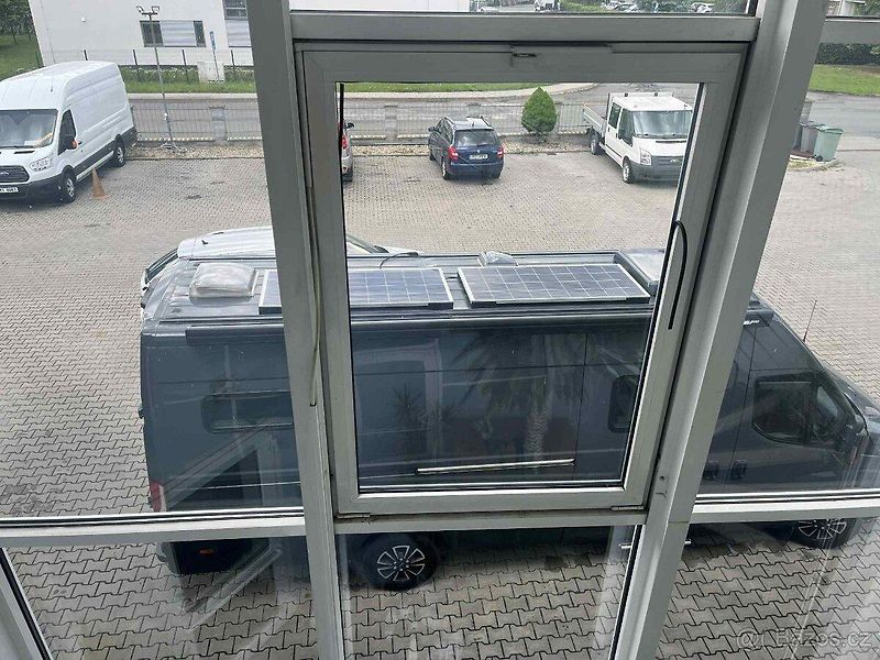 Iveco Daily (2021)  Iveco Daily 3.0 ,132KW,M1  - fotka 8 z 19