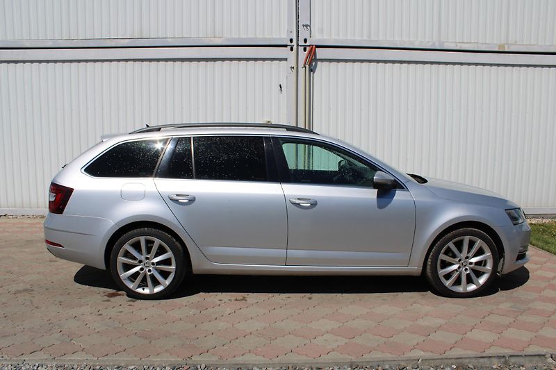 Škoda Octavia 2,0 TDI 110kw Style plus - fotka 3 z 25