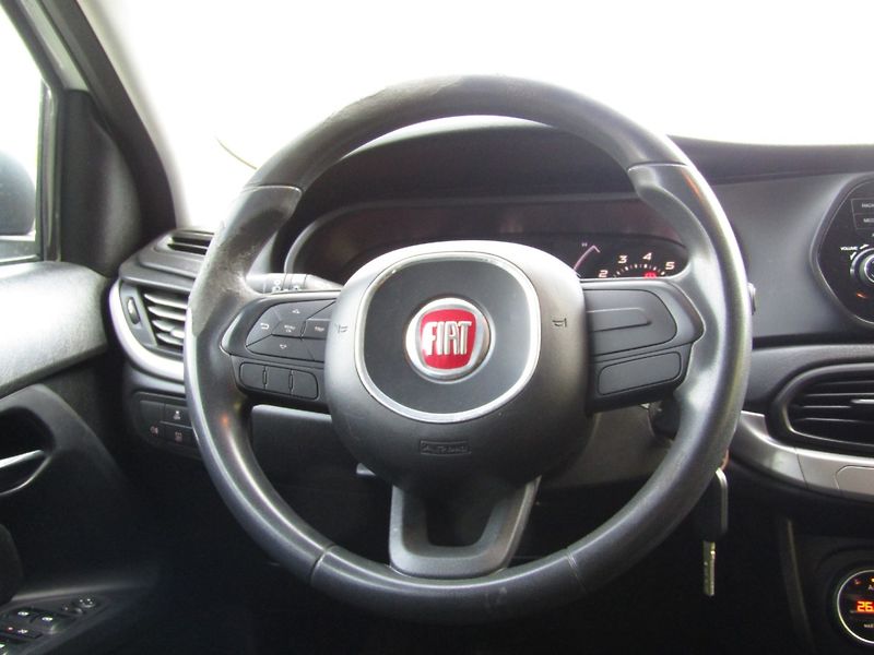 Fiat Tipo (2018) 1.4 16V 70kW - fotka 16 z 39