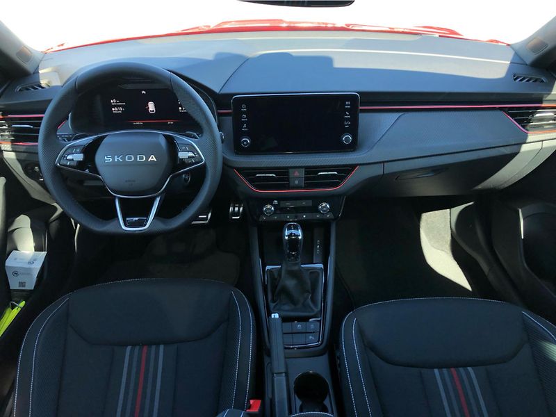 Škoda Scala 1,0 TSI - fotka 5 z 30