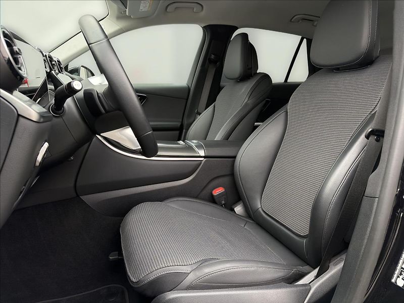 Mercedes-Benz GLC 300e 4M Avantgarde - fotka 10 z 29