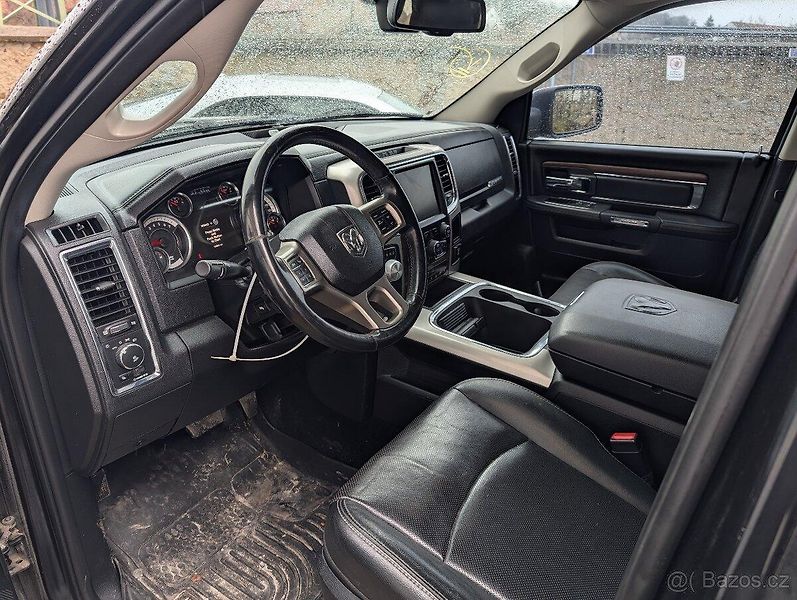 RAM 1500 (2016) - fotka 13 z 14