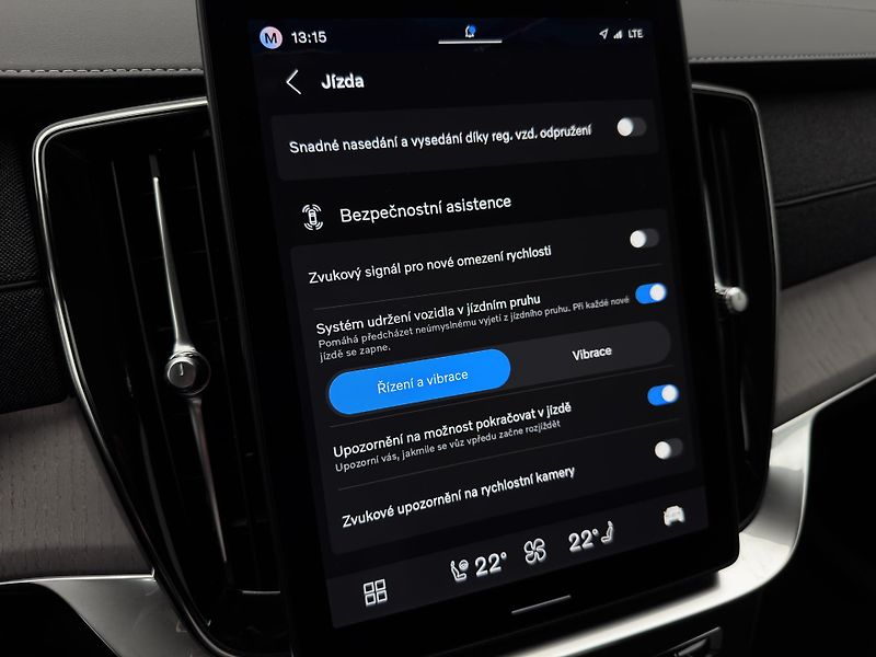 Volvo XC90 T8 AWD RECHARGE ULTRA CZ 1.maj - fotka 44 z 51