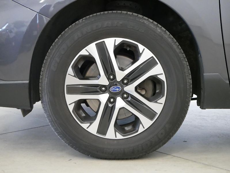 Subaru Outback - fotka 10 z 28
