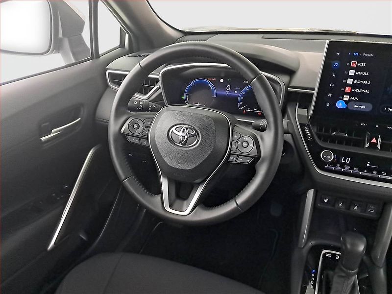 Toyota Corolla Cross (2025) 1.8 Hybrid - fotka 7 z 18