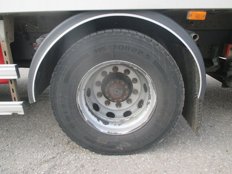Renault D18 320 ThermoKing - fotka 13 z 31