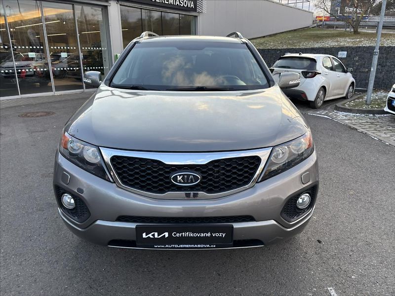 Kia Sorento 2,2 CRDi AT 4x4 Premium PANORA - fotka 8 z 38