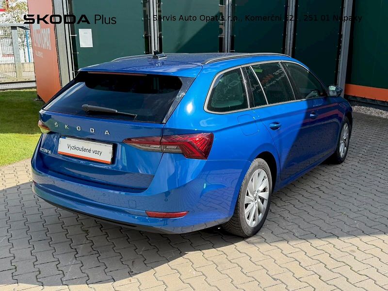 Škoda Octavia (2024) COMBI FRESH PLUS 1.5TSI 110KW - fotka 2 z 25