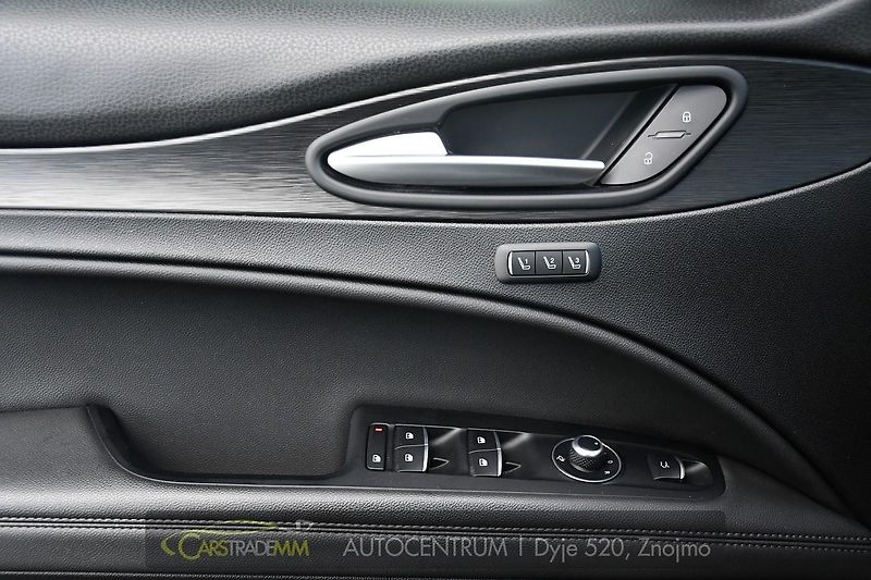 Alfa Romeo Stelvio 2,2JTD 154 KW 4x4 - fotka 22 z 50