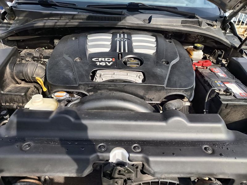 Kia Sorento (2007) 2.5 VGT tažné na 3t. - fotka 44 z 46