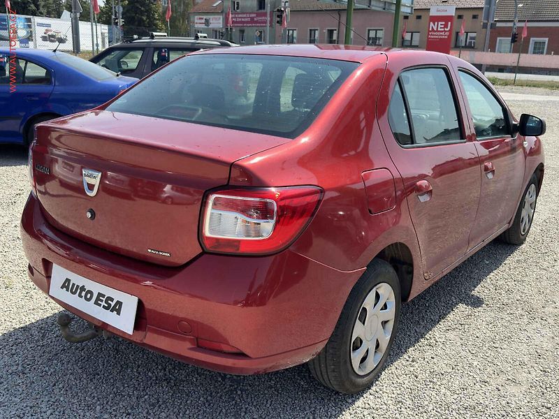 Dacia Logan (2016) 0.9 TCe, 1.maj,ČR, AC, temp - fotka 4 z 17