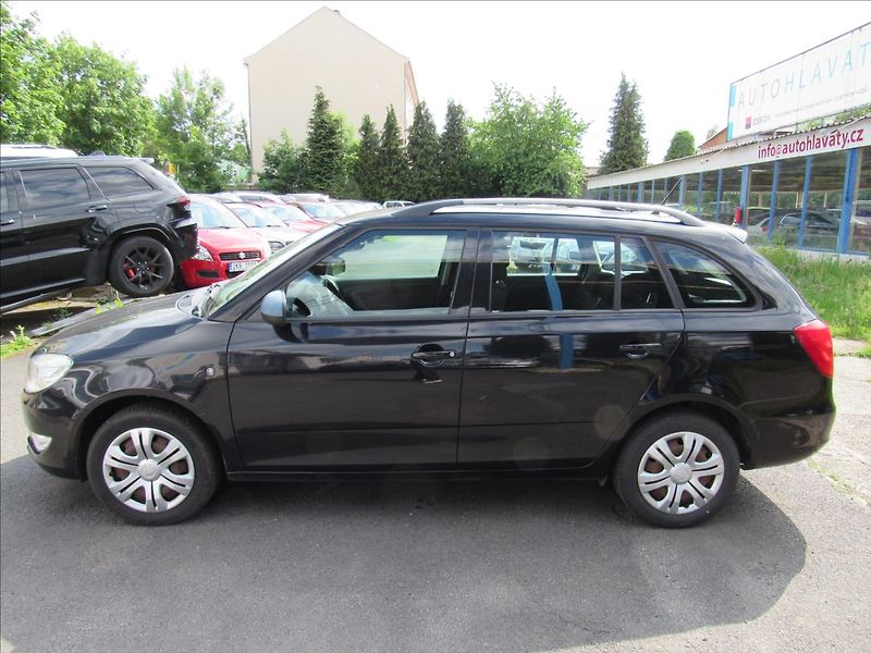 Škoda Fabia 1,2 TSi 63kW Combi - fotka 7 z 31