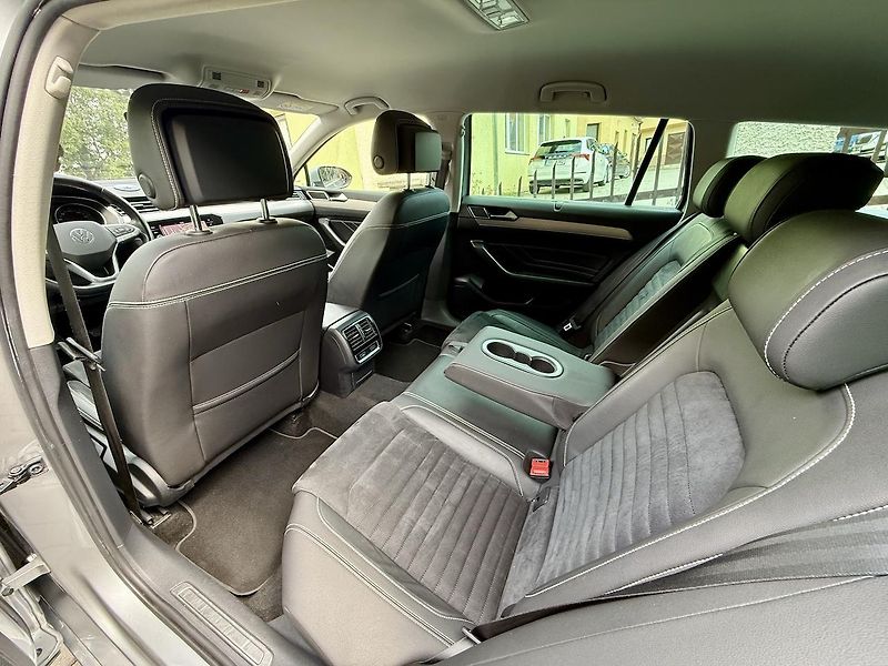 Volkswagen Passat (2020) 2.0Tdi 110kW ELEGANCE ACC TAŽN - fotka 10 z 17