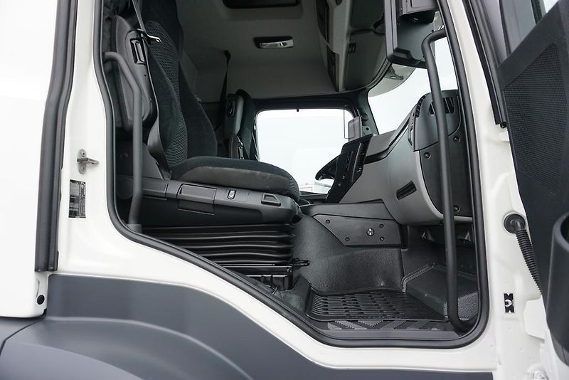 Mercedes-Benz Actros (2020) 1830 / E 6 / MP 5 / KONTENER + - fotka 45 z 49