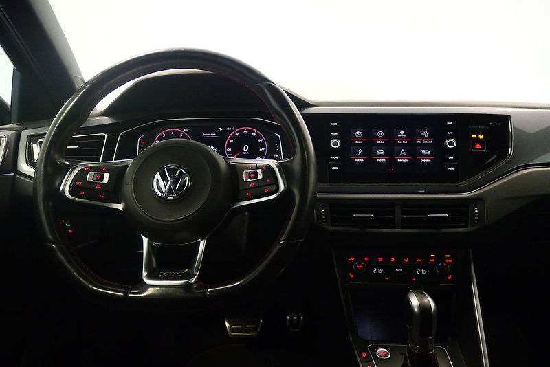 Volkswagen Polo - fotka 17 z 24