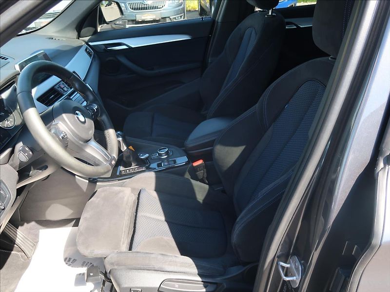 BMW X1 2,0 xd,140kW,ČR,M-Paket,DPH - fotka 12 z 27