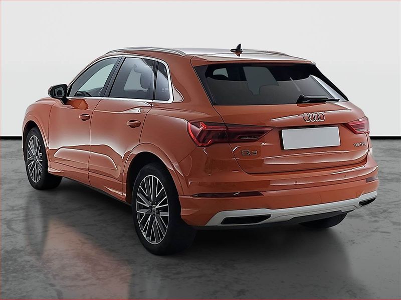 Audi Q3 (2023) Street Edition 35 TFSI - fotka 4 z 17