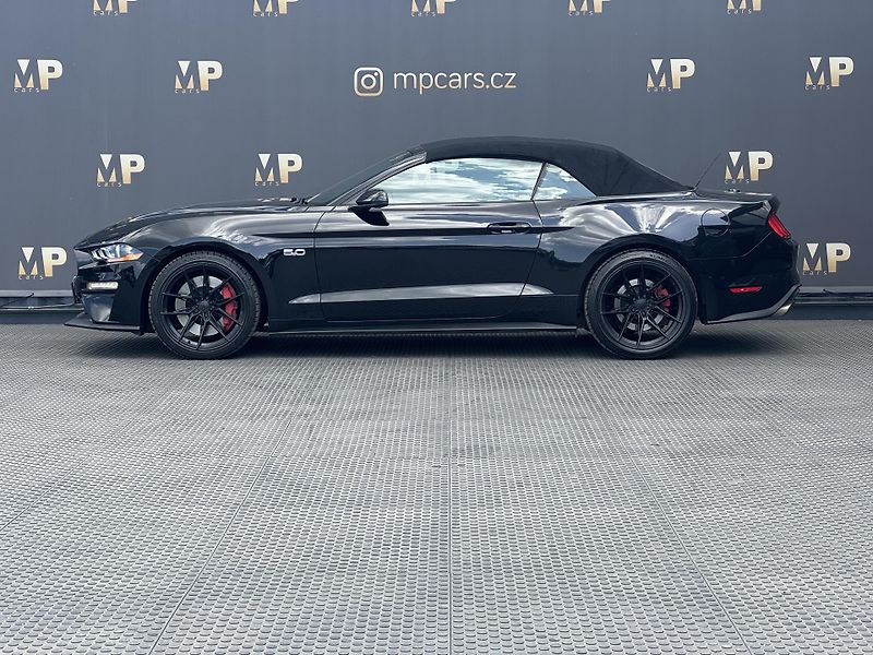 Ford Mustang (2018) Convertible 5.0Ti-VCT V8 GT - fotka 6 z 52