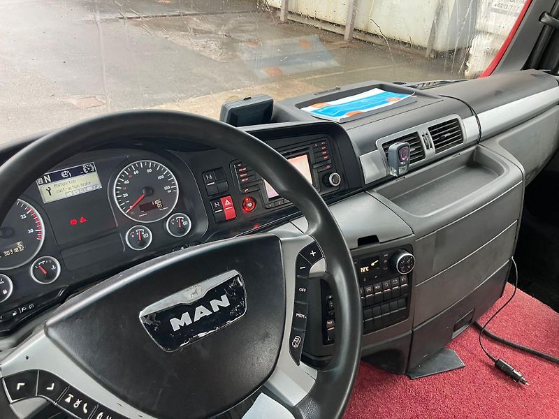 MAN TGS 35.440 8x4 BB, MIX - fotka 13 z 16