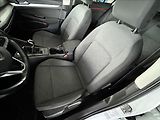 Volkswagen Golf 1,5   TSI,96kW,SERVISKA,LIFE - náhled 24