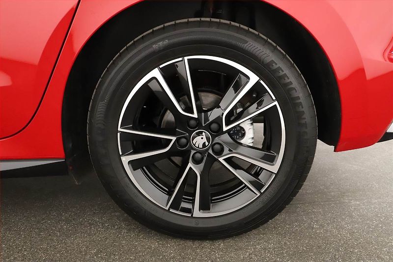 Škoda Fabia (2026) 1.0 TSI, Monte Carlo, FullLed - fotka 12 z 19